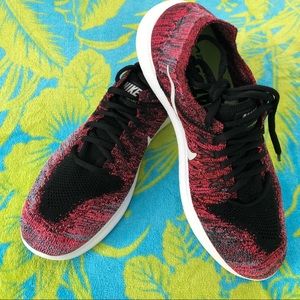 Women’s Nike Free RN size 9, euro 40.5 Flyknit